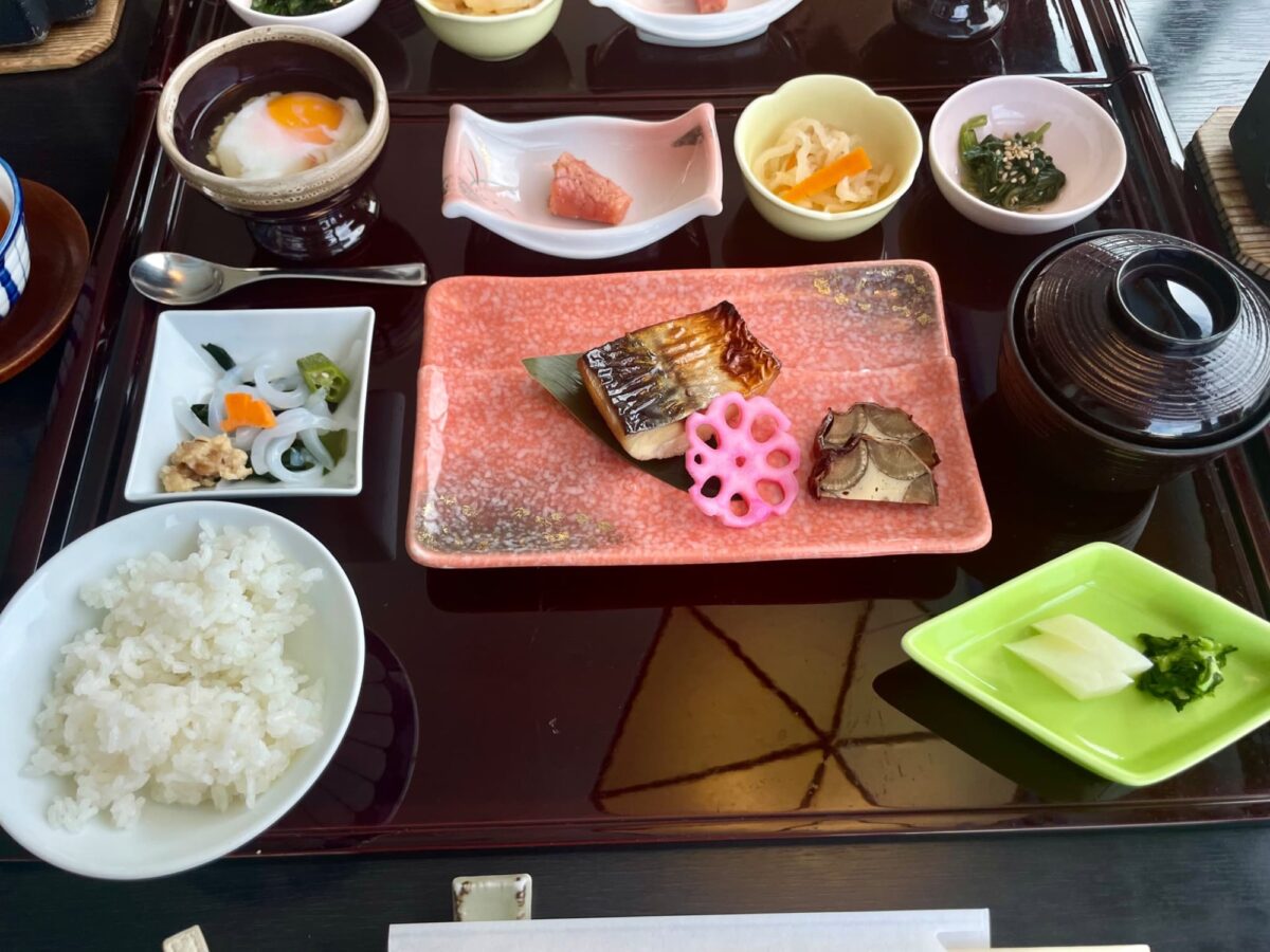 白良荘グランドスタッフ